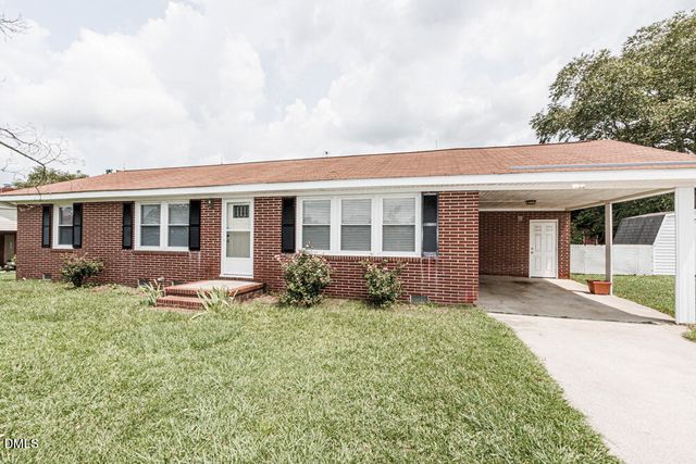 5233 Sharon Acres Road, Elm City, NC 27822