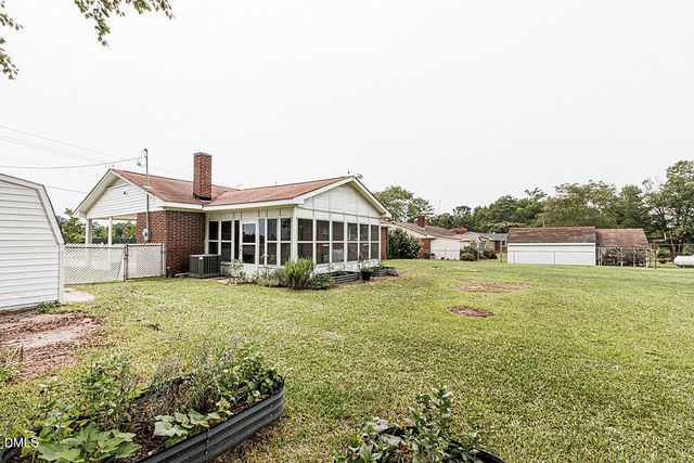 5233 Sharon Acres Road, Elm City, NC 27822