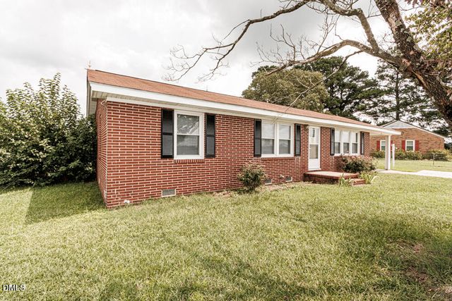 5233 Sharon Acres Road, Elm City, NC 27822