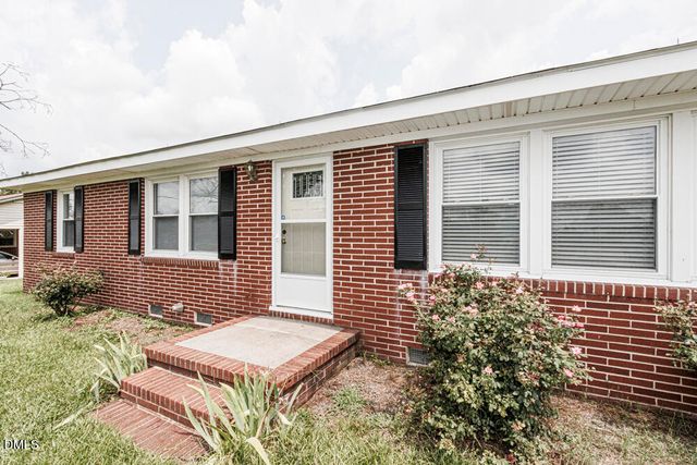 5233 Sharon Acres Road, Elm City, NC 27822