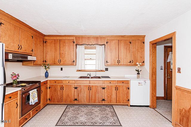 5233 Sharon Acres Road, Elm City, NC 27822