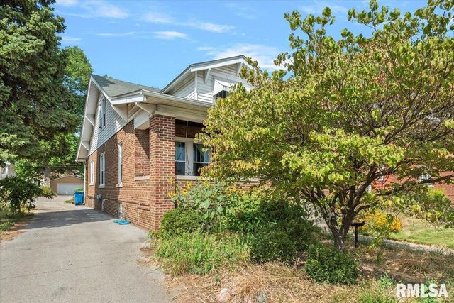 1711 S 5TH Street, Springfield, IL 62703