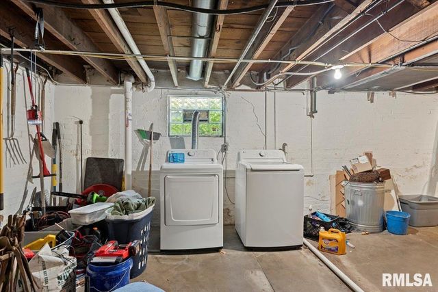 1711 S 5TH Street, Springfield, IL 62703