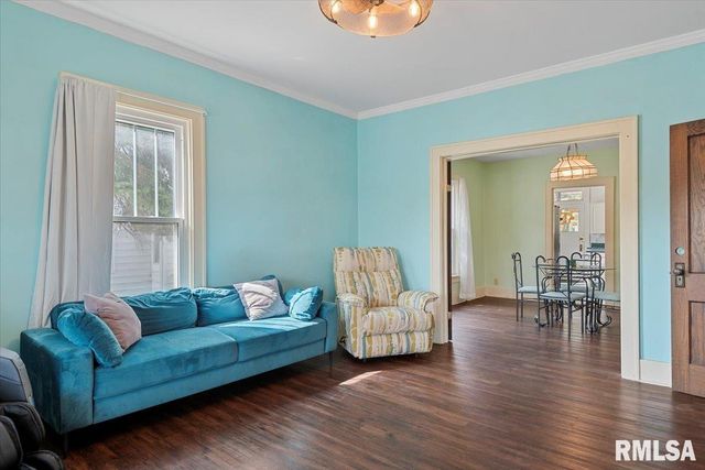 1711 S 5TH Street, Springfield, IL 62703