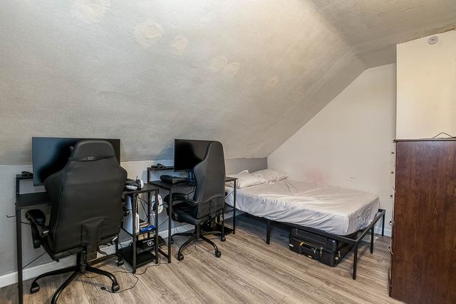 43 Warwick Road, Pawtucket, RI 02861