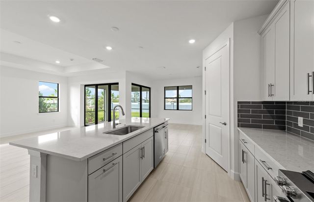 4415 LAKESIDE GROVE, North Port, FL 34289