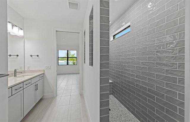 4415 LAKESIDE GROVE, North Port, FL 34289