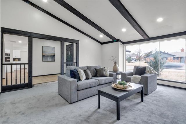 9116 Lansbrook Lane, Oklahoma City, OK 73132