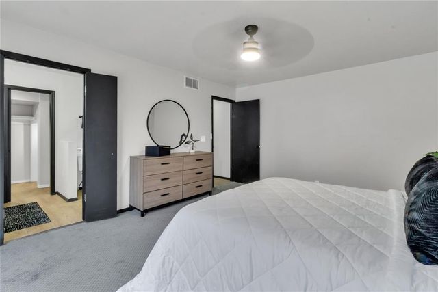 9116 Lansbrook Lane, Oklahoma City, OK 73132