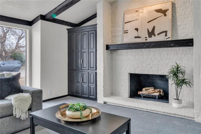 9116 Lansbrook Lane, Oklahoma City, OK 73132