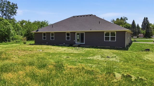 32200 Ecorse Road, Romulus, MI 48174