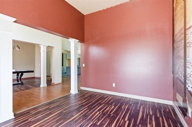 32200 Ecorse Road, Romulus, MI 48174