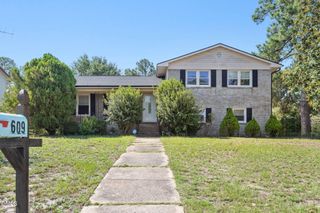 609 Francis Court, Spring Lake, NC 28390