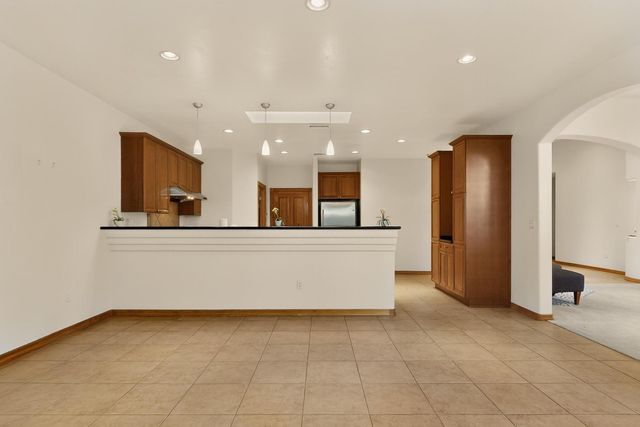 8223 Grape Arbor Court NE, Albuquerque, NM 87122