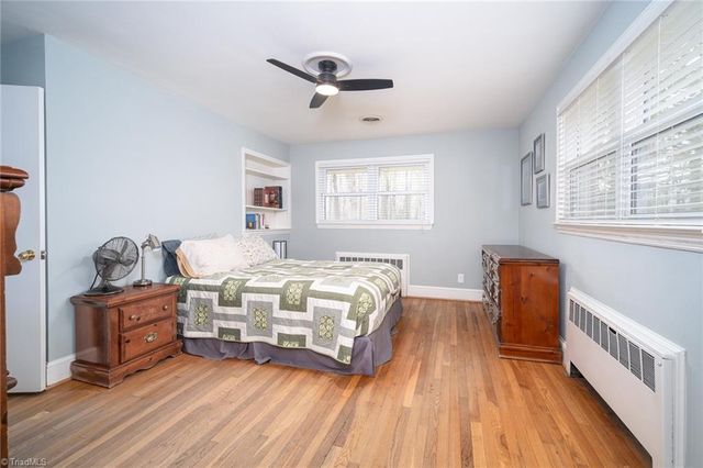 912 Forest Hill Drive, Greensboro, NC 27410