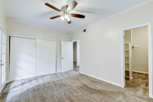 2001 Bering Drive H1, Houston, TX 77057