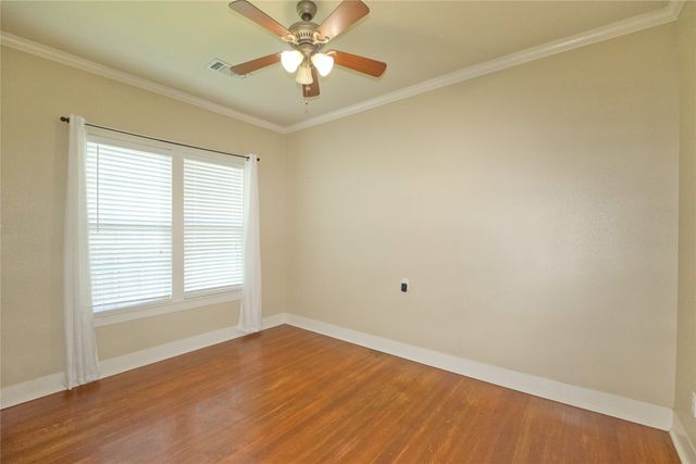 613 N Main Street, Muenster, TX 76252