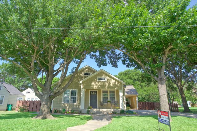 613 N Main Street, Muenster, TX 76252