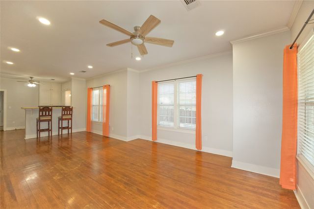 613 N Main Street, Muenster, TX 76252