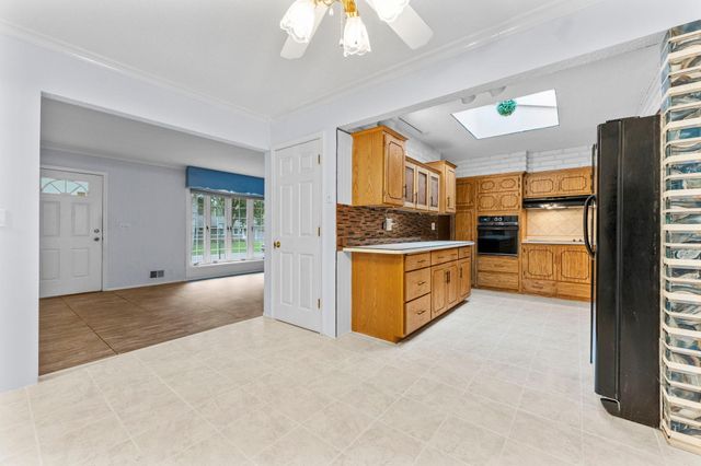 3907 Lakewood Avenue, White Bear Lake, MN 55110