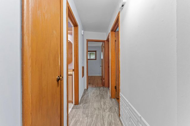 3907 Lakewood Avenue, White Bear Lake, MN 55110