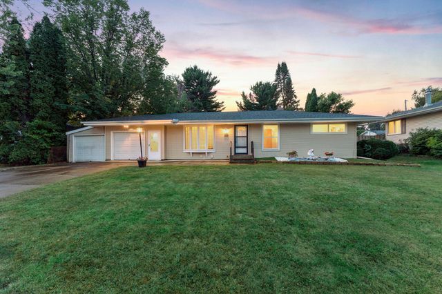 3907 Lakewood Avenue, White Bear Lake, MN 55110