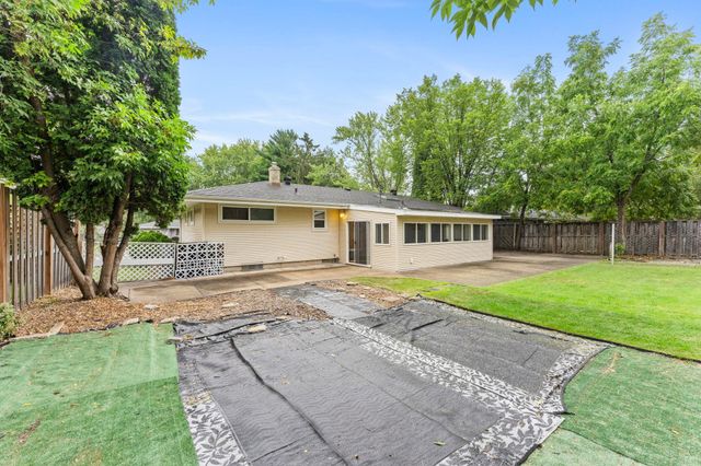 3907 Lakewood Avenue, White Bear Lake, MN 55110