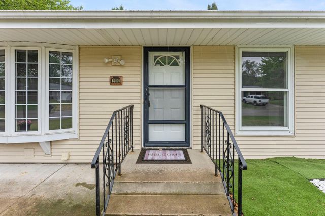 3907 Lakewood Avenue, White Bear Lake, MN 55110