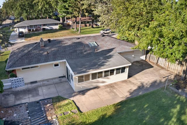 3907 Lakewood Avenue, White Bear Lake, MN 55110