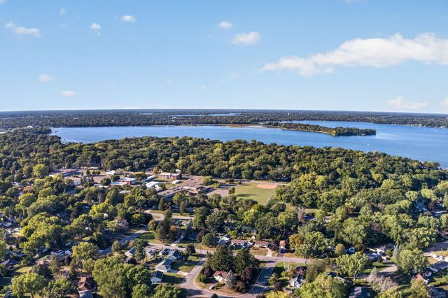 3907 Lakewood Avenue, White Bear Lake, MN 55110