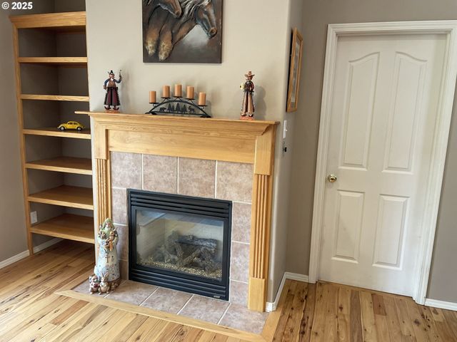 270 Nw BULLDOG Dr, Stevenson, WA 98648