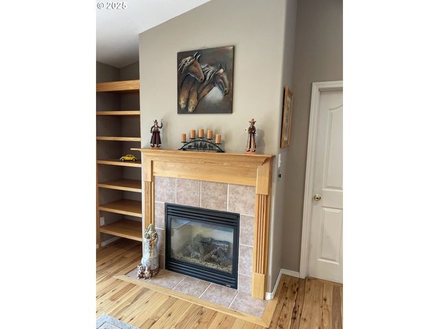 270 Nw BULLDOG Dr, Stevenson, WA 98648