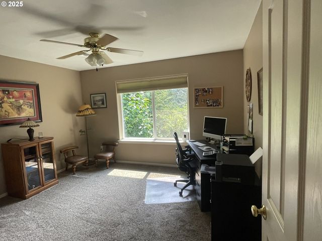 270 Nw BULLDOG Dr, Stevenson, WA 98648