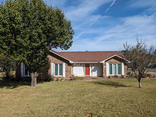5401 Susan Lane, Columbus, GA 31907