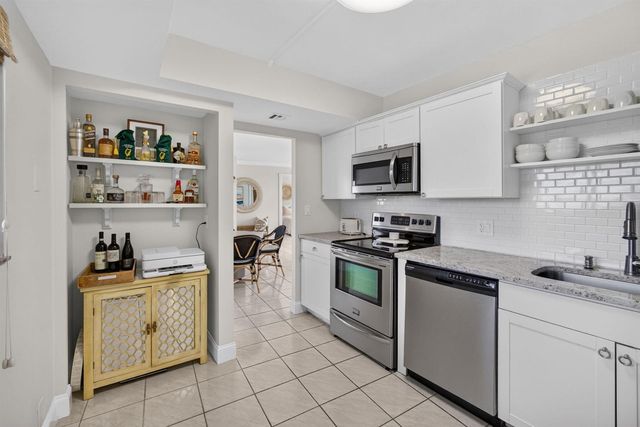 400 Ocean Trail Way 408, Jupiter, FL 33477