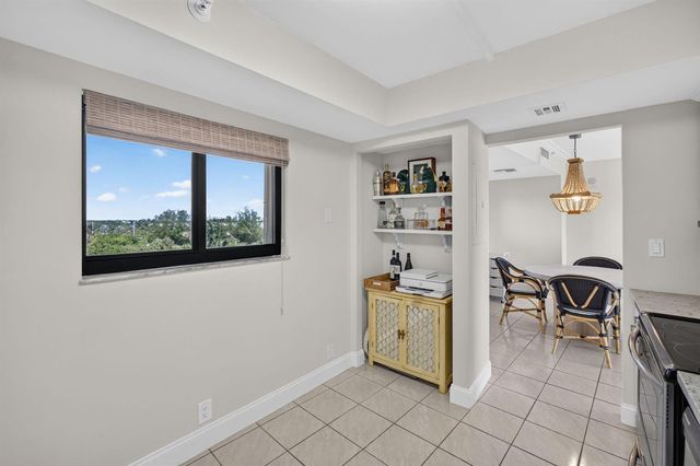 400 Ocean Trail Way 408, Jupiter, FL 33477