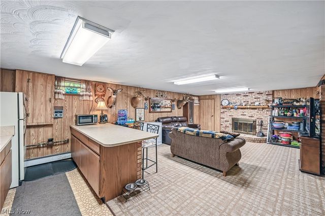 2717 Niles Vienna Road, Niles, OH 44446