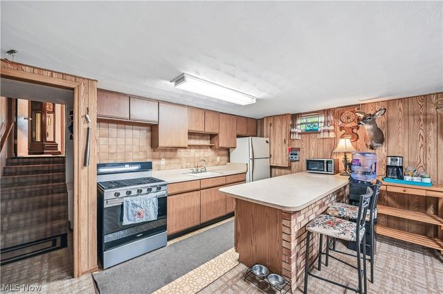 2717 Niles Vienna Road, Niles, OH 44446