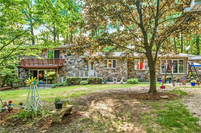 2717 Niles Vienna Road, Niles, OH 44446