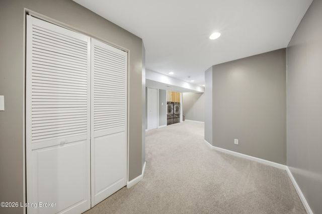 5111 Arbor Oak Ct, Louisville, KY 40229