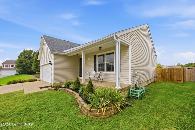 5111 Arbor Oak Ct, Louisville, KY 40229