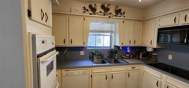 27014 W Jimmy Lane, Montgomery, TX 77385