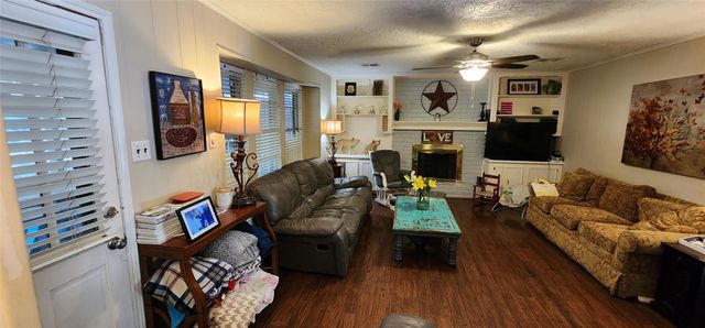 27014 W Jimmy Lane, Montgomery, TX 77385