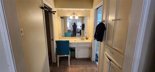 27014 W Jimmy Lane, Montgomery, TX 77385