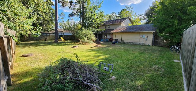 27014 W Jimmy Lane, Montgomery, TX 77385