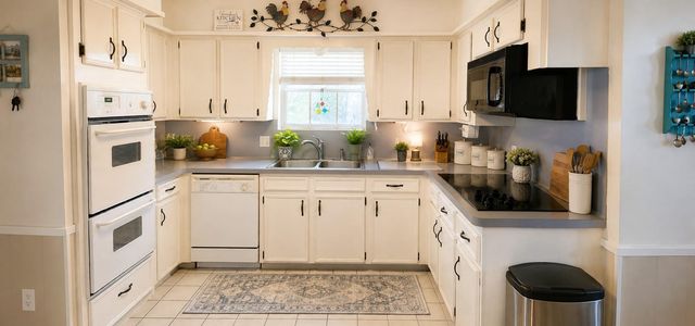 27014 W Jimmy Lane, Montgomery, TX 77385