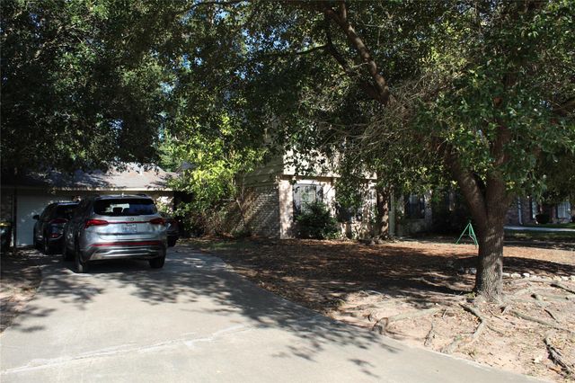 27014 W Jimmy Lane, Montgomery, TX 77385