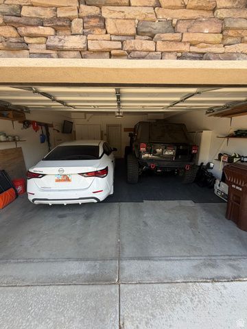 1403 W STONE MEADOW DR, West Jordan, UT 84088