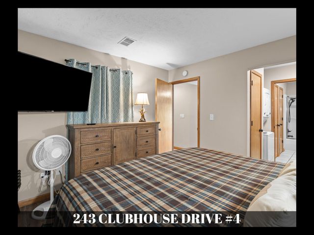 243 Clubhouse Drive 4, Branson, MO 65616