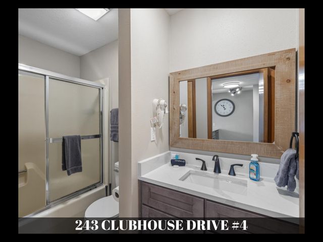 243 Clubhouse Drive 4, Branson, MO 65616